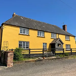 Ashclyst Farm House, Broadclyst, Near Exeter, Devon Guest house