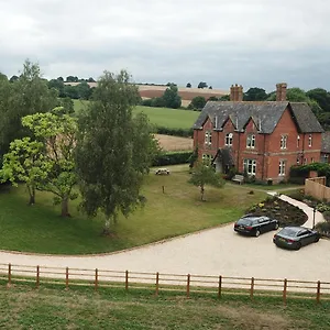 Newcourt Barton Farm stay